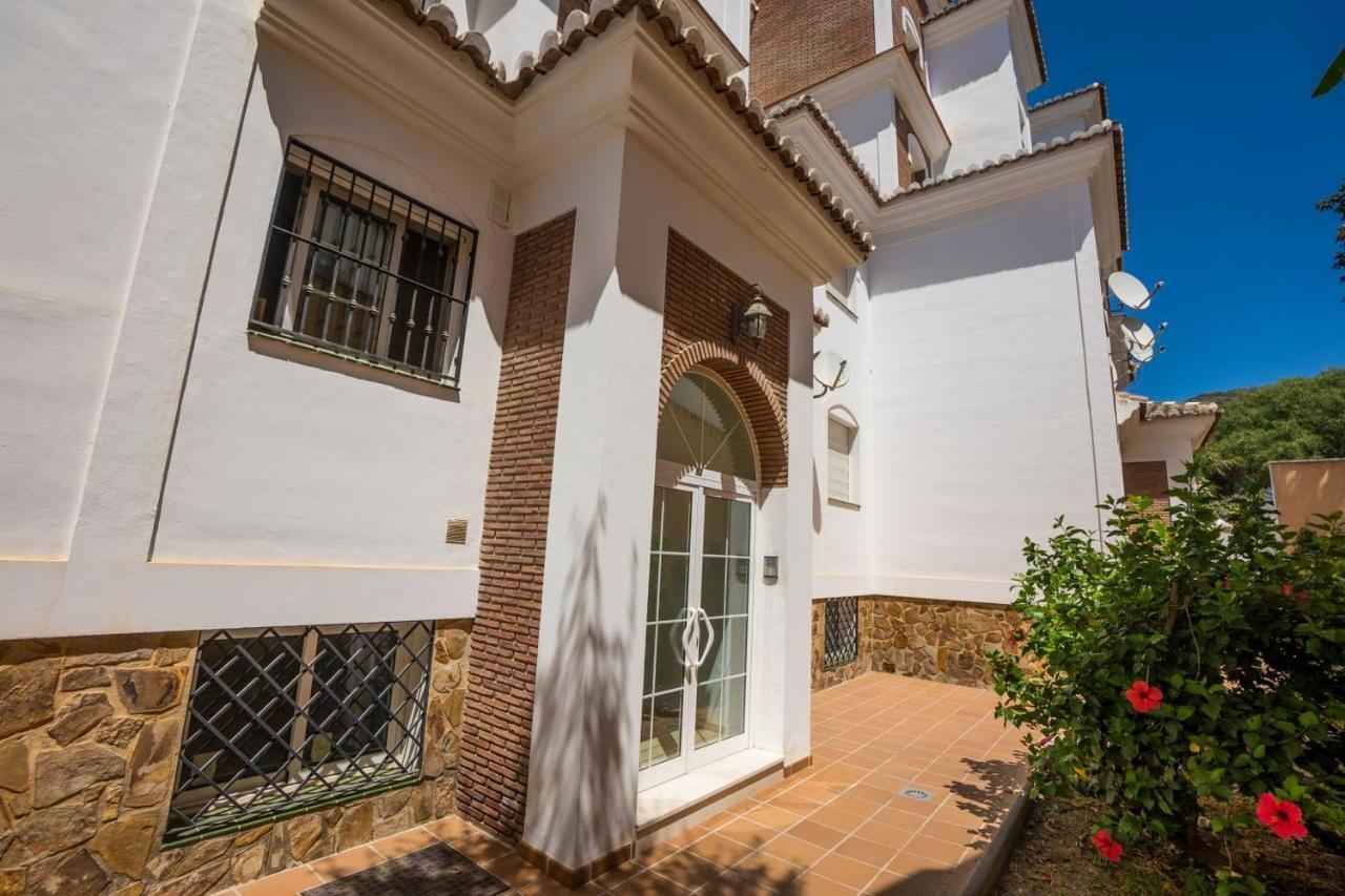 Penthouse Las Gaviotas Ii-2E Menyber Nerja Kültér fotó
