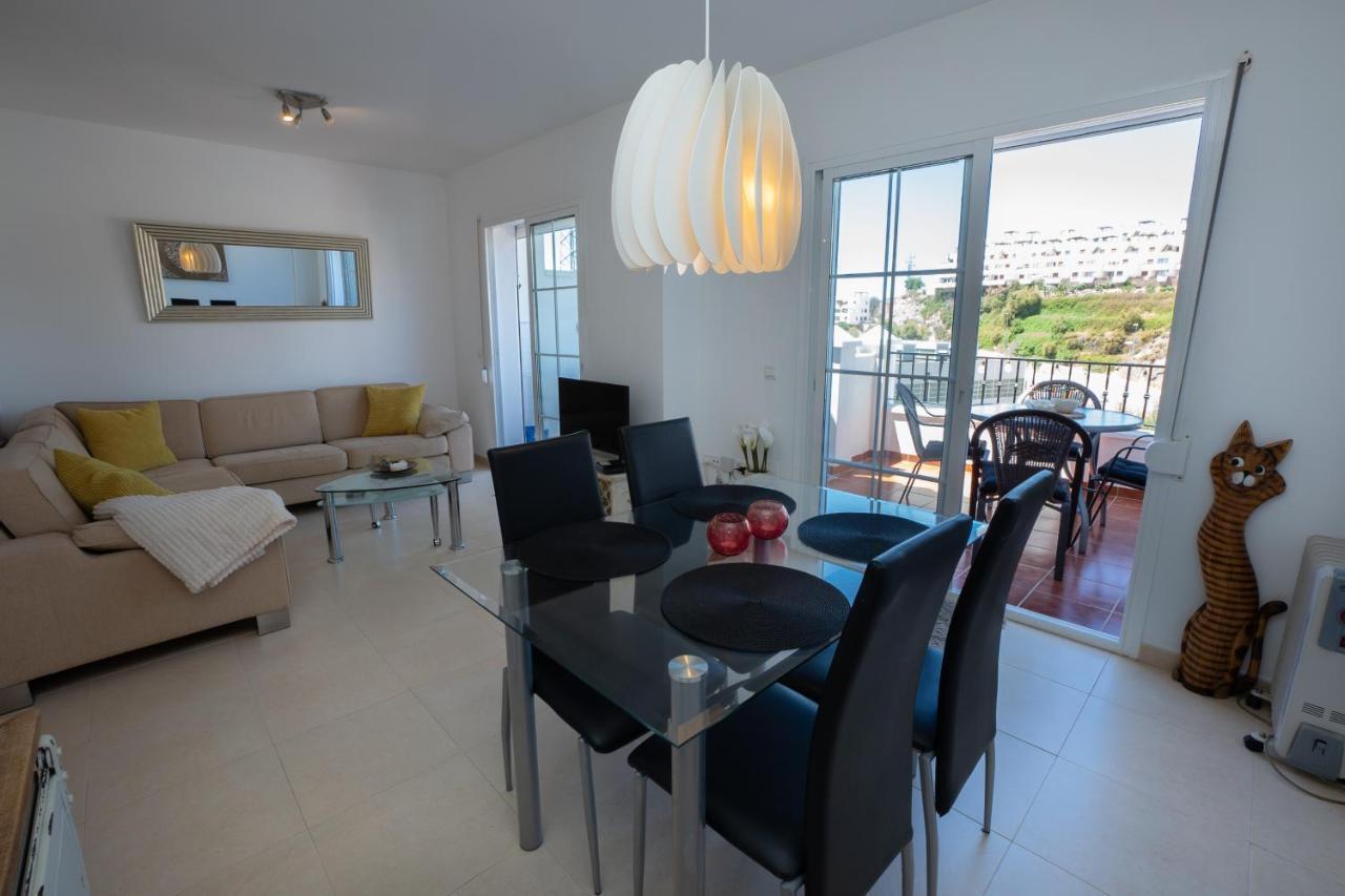 Penthouse Las Gaviotas Ii-2E Menyber Nerja Kültér fotó