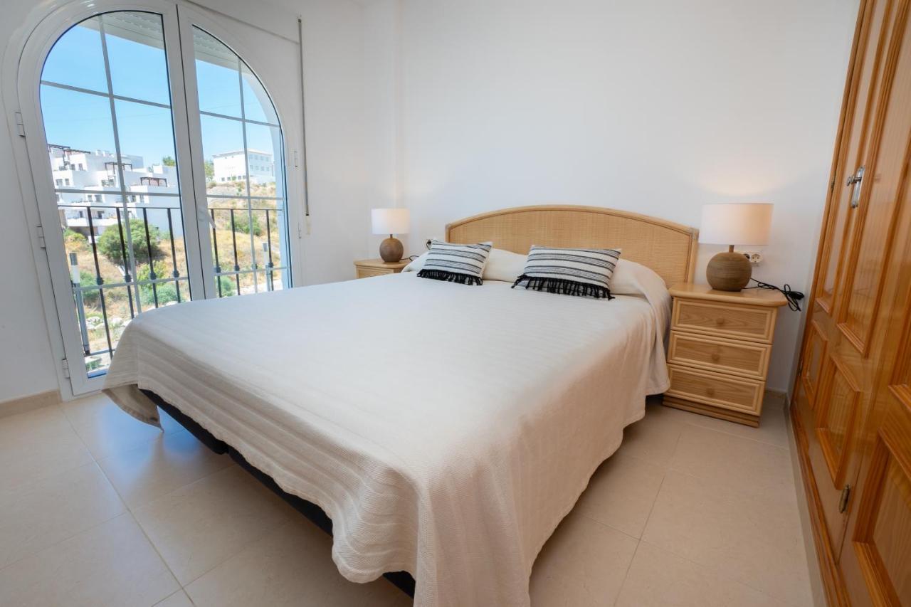 Penthouse Las Gaviotas Ii-2E Menyber Nerja Kültér fotó