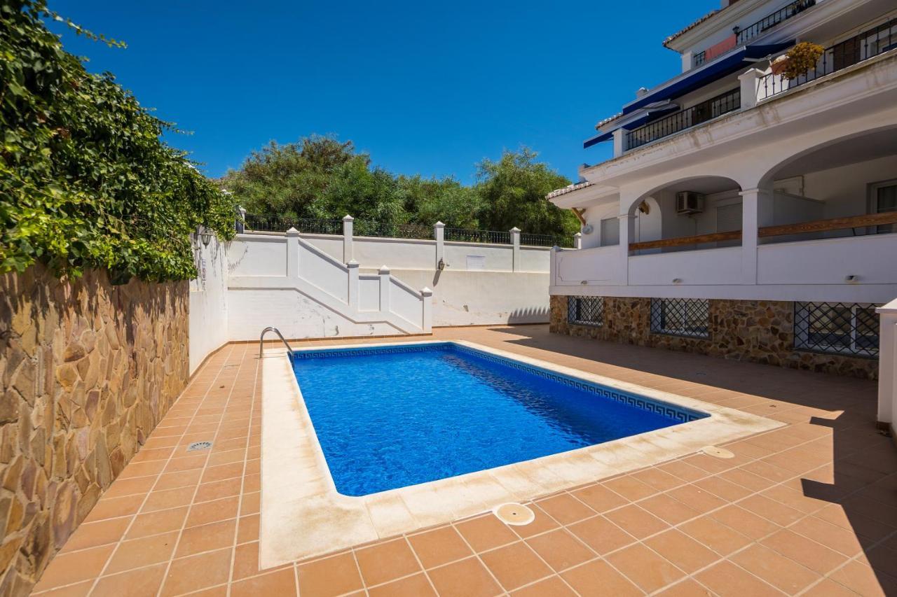 Penthouse Las Gaviotas Ii-2E Menyber Nerja Kültér fotó