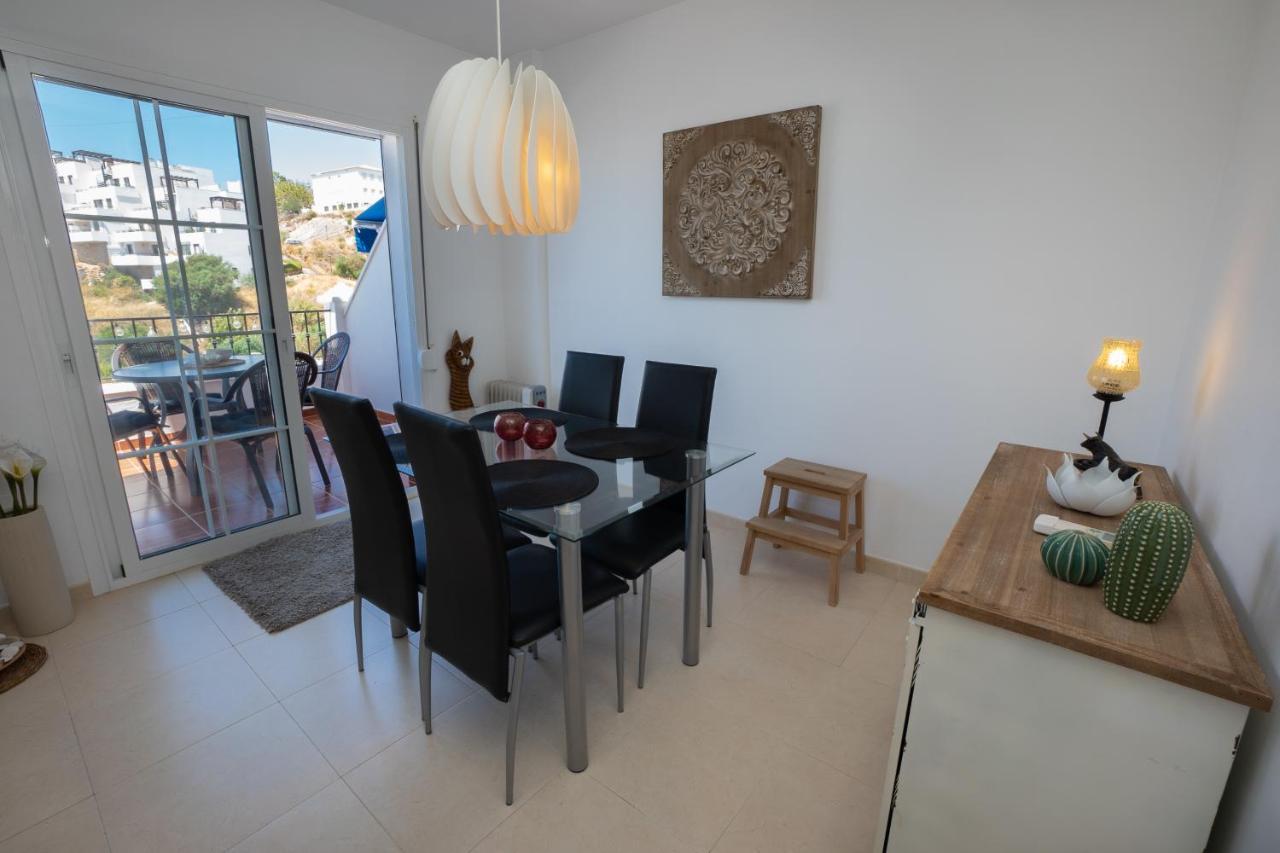 Penthouse Las Gaviotas Ii-2E Menyber Nerja Kültér fotó