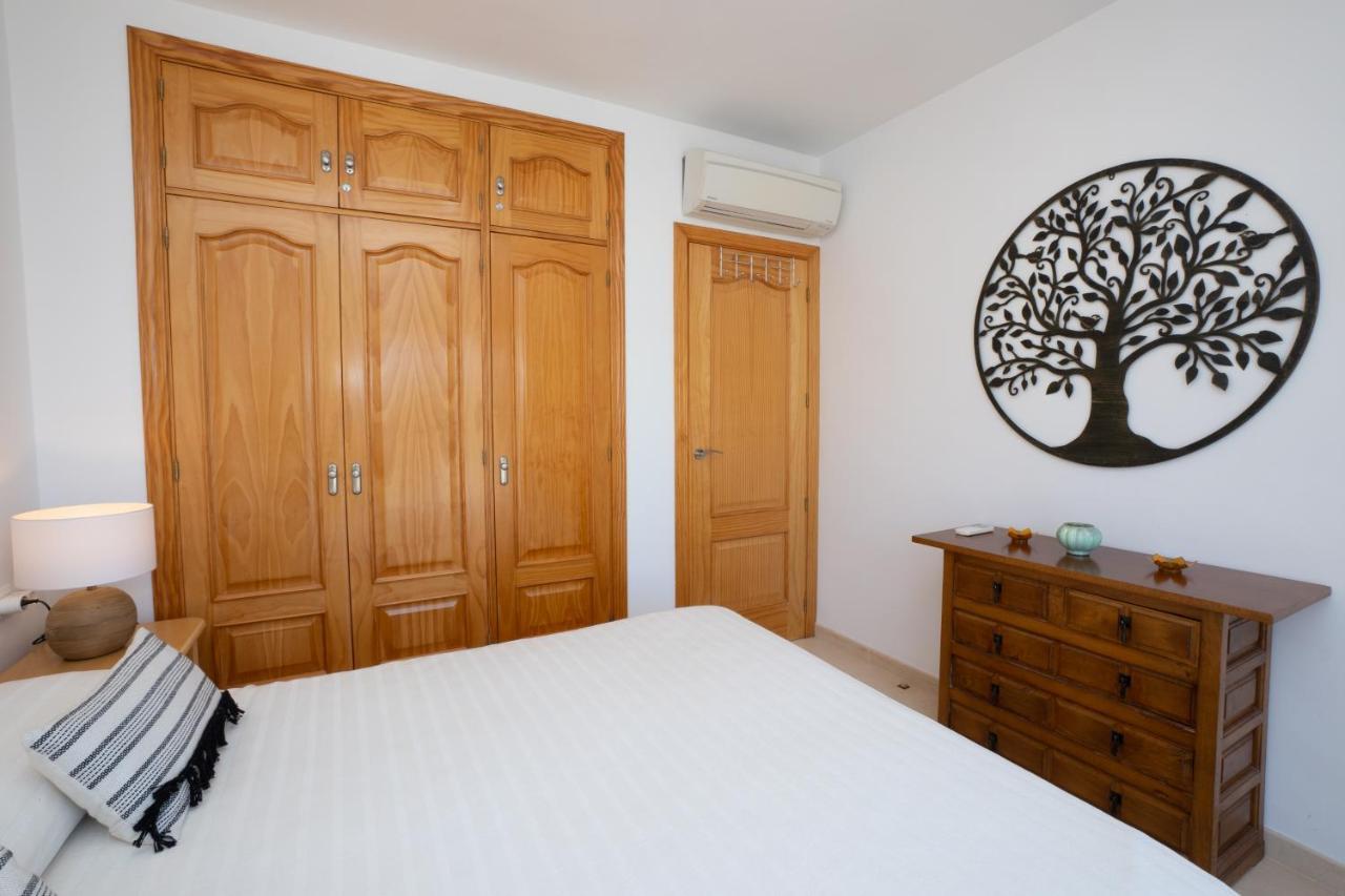 Penthouse Las Gaviotas Ii-2E Menyber Nerja Kültér fotó